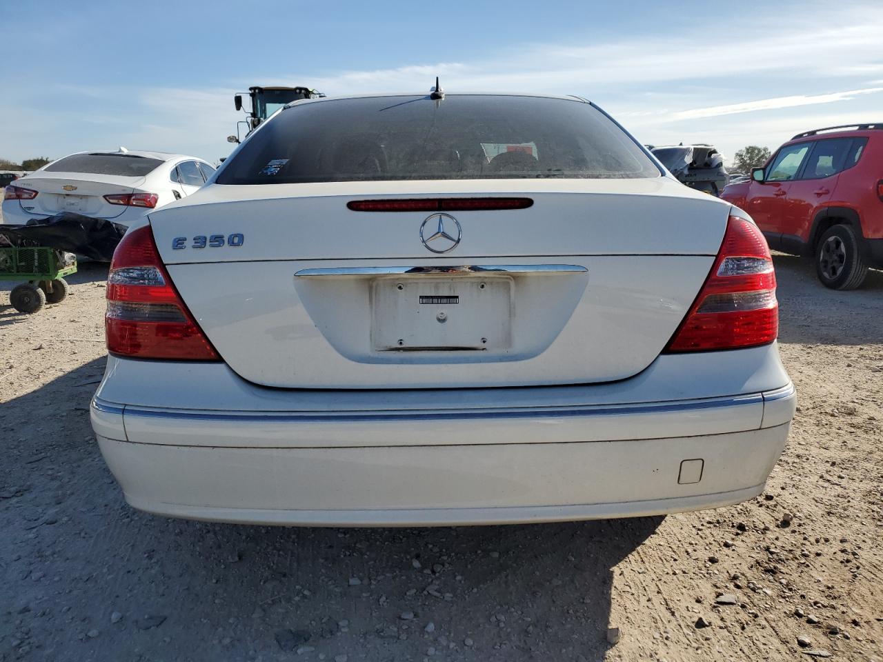 2006 Mercedes-Benz E-klasse VIN WDBUF56J76A960558 Copart auction photo, front end damage thumbnail 6
