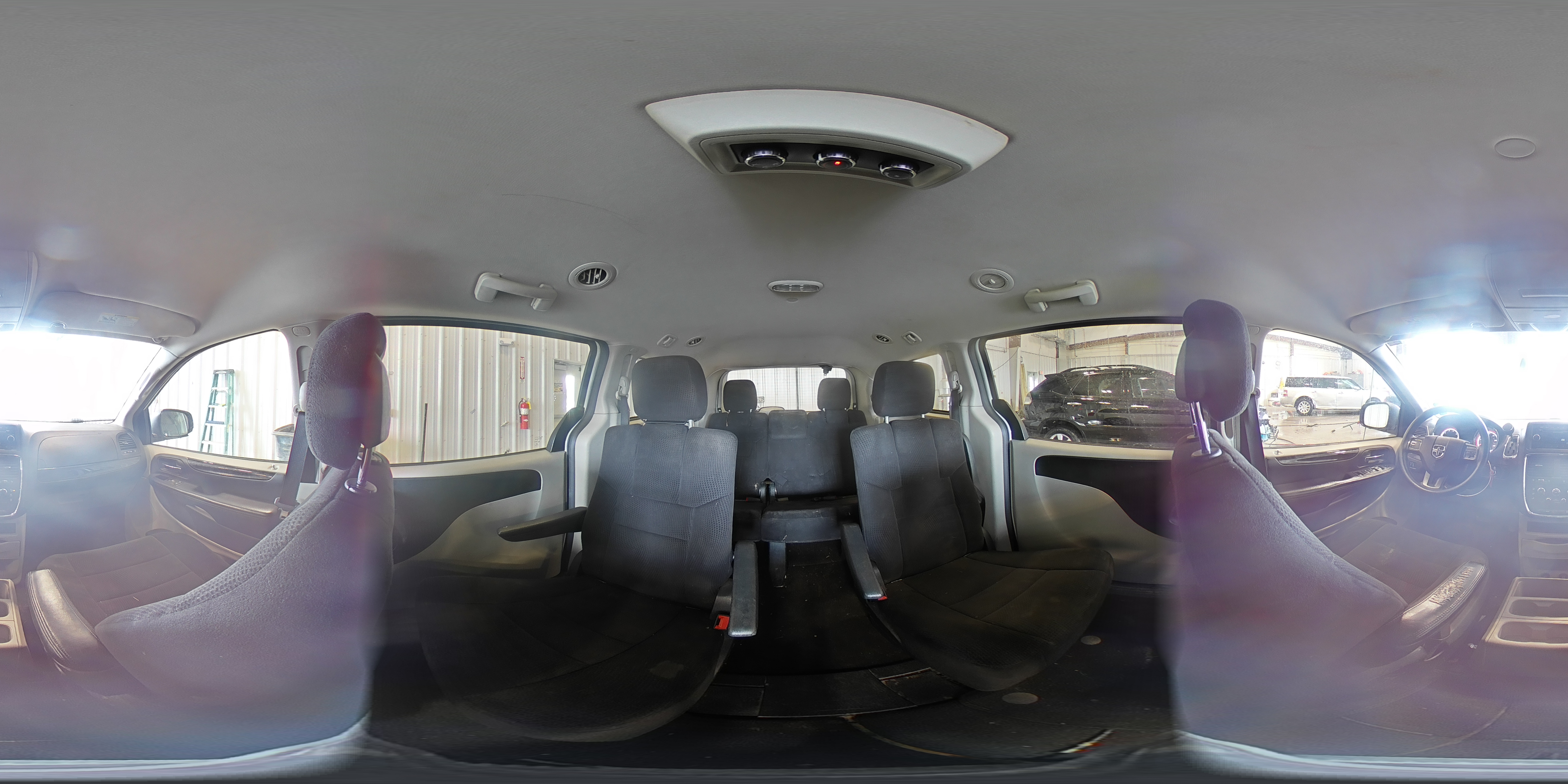 2013 Dodge Caravan VIN 2C4RDGCG4DR520923 Copart auction photo, front end damage thumbnail 15