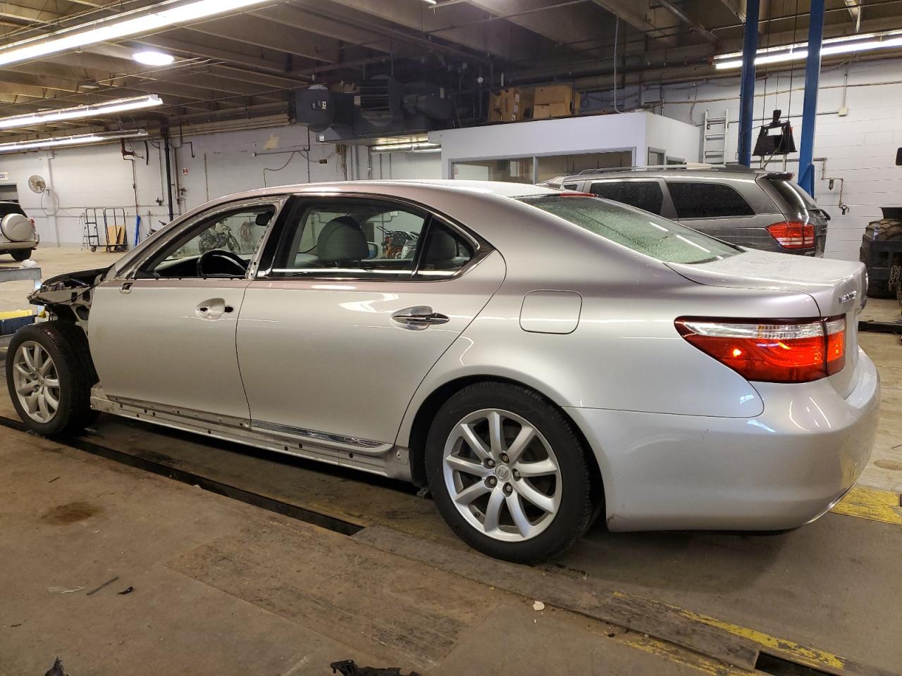 2007 Lexus LS VIN JTHGL46F875015527 Copart auction photo, front end damage thumbnail 2