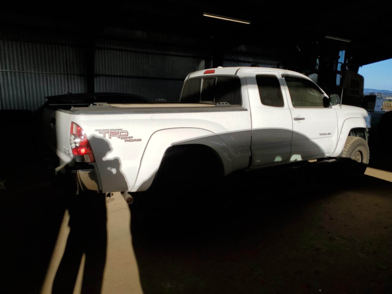 2009 Toyota Tacoma VIN 5TETU62N09Z670173 Copart auction photo, undercarriage / front end damage thumbnail 3