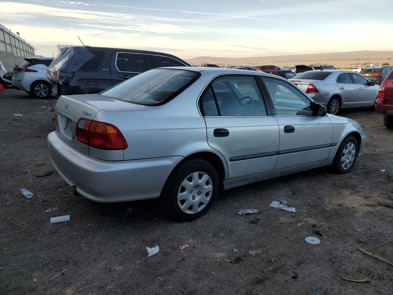1999 Honda Civic VIN 2HGEJ6674XH581536 Copart auction photo, mechanical / side damage thumbnail 3