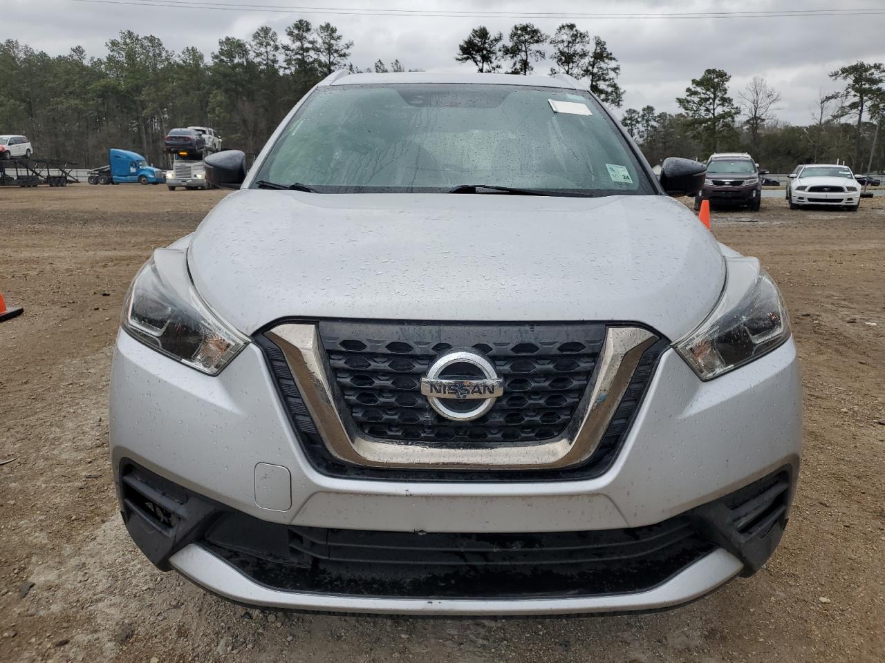2019 Nissan Kicks VIN 3N1CP5CU9KL519870 Copart auction photo, rear end damage thumbnail 5