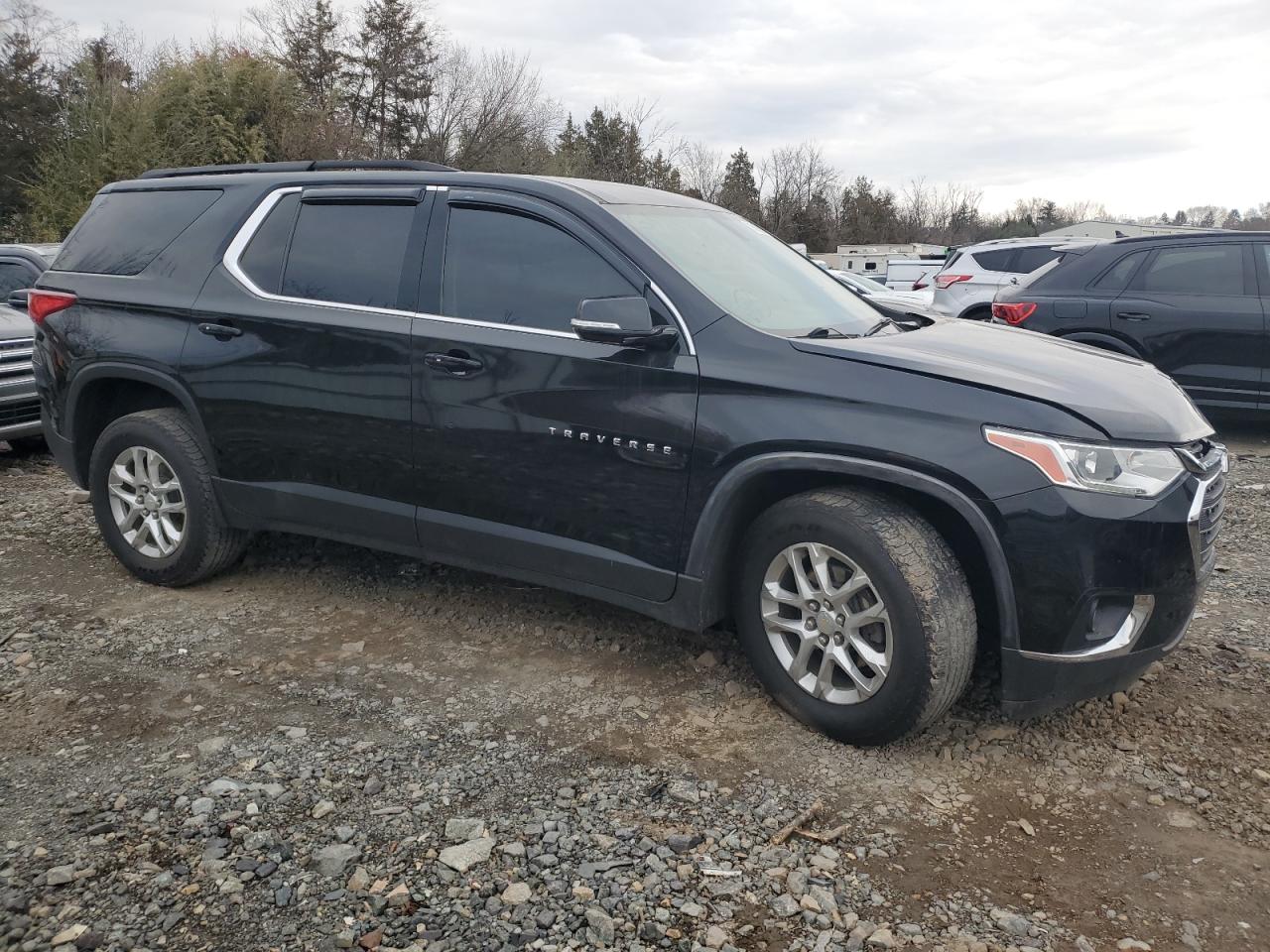2015 Chevrolet Tahoe VIN 1GNSKBKC7FR229096 Copart auction photo, front end damage thumbnail 4