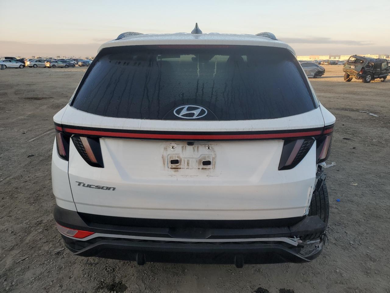 2022 Hyundai Tucson VIN 5NMJB3AE6NH082334 Copart auction photo, all over damage thumbnail 6