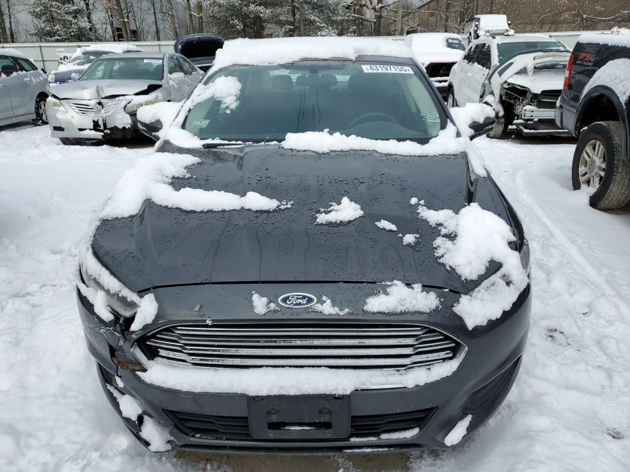 2016 Ford Fusion VIN 3FA6P0HD1GR401585 Copart auction photo, front end damage thumbnail 5