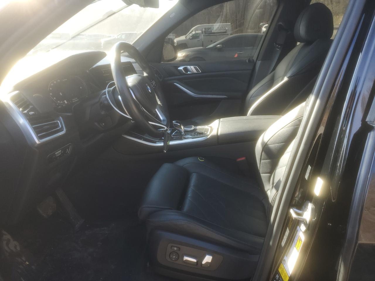 2023 BMW X5 VIN 5UXCR6C03P9P69629 Copart auction photo, side / minor dent/scratches damage thumbnail 7