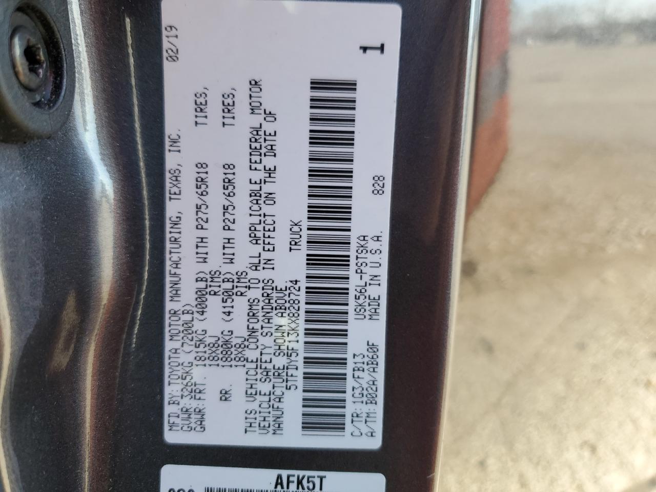 2019 Toyota Tundra VIN 5TFDY5F13KX828724 Copart auction photo, rear end damage thumbnail 13