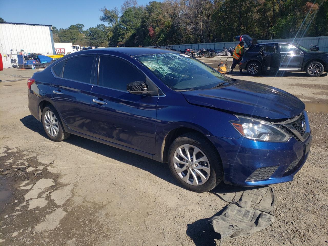 2019 Nissan Sentra VIN 3N1AB7AP7KY323363 Copart auction photo, front end damage thumbnail 4
