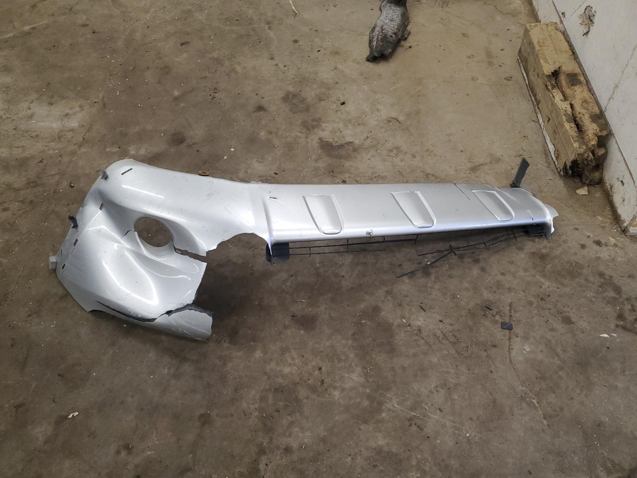 2007 Toyota RAV 4 VIN JTMBK32V176025154 Copart auction photo, front end damage thumbnail 13