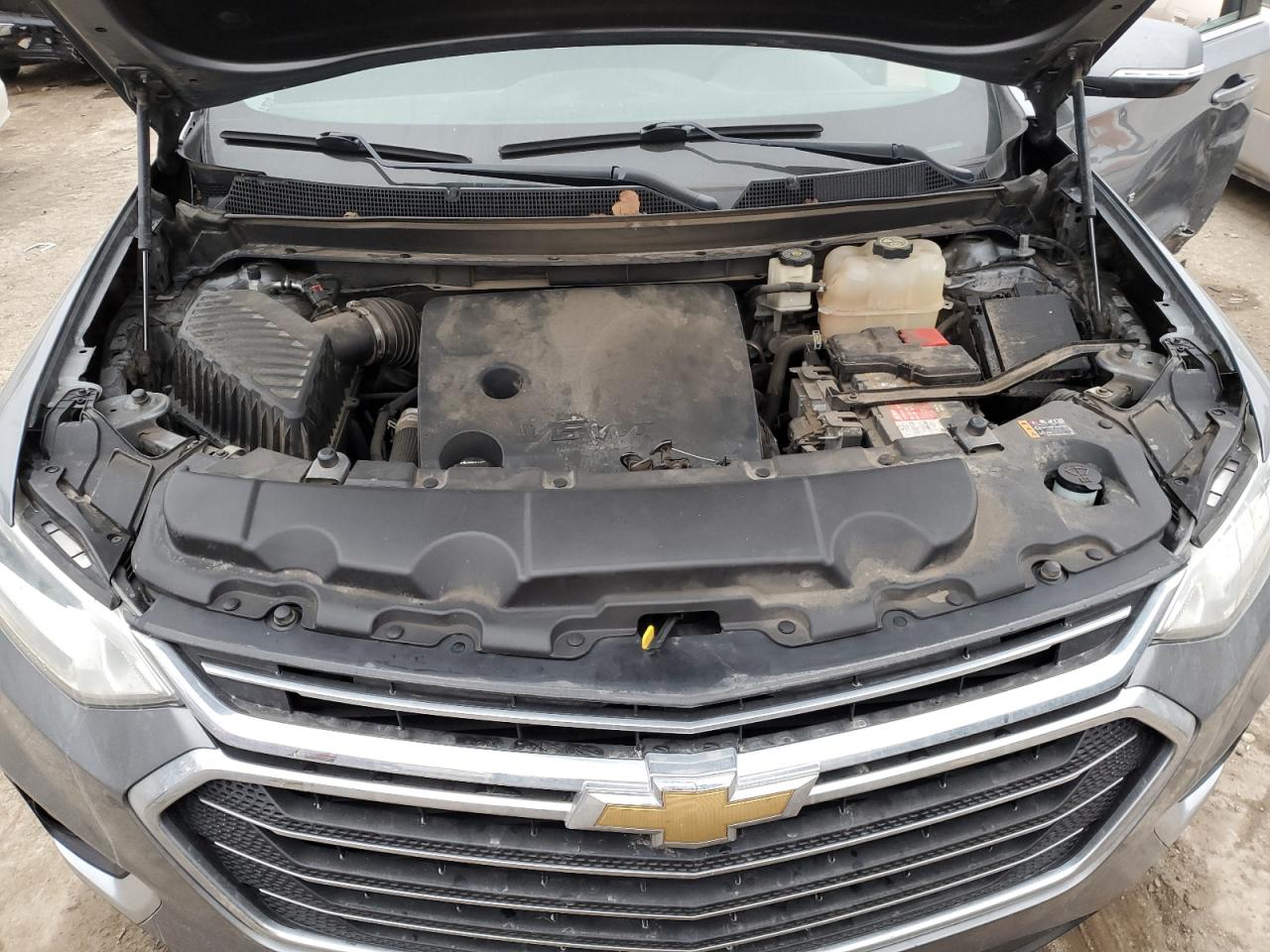 2018 Chevrolet Traverse VIN 1GNERGKW4JJ138214 Copart auction photo, side / rear end damage thumbnail 12
