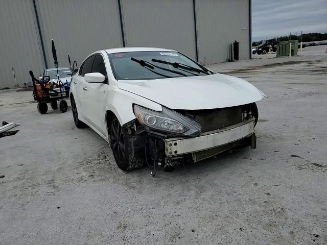 2018 Nissan Altima VIN 1N4AL3AP5JC475190 Copart auction photo, all over damage thumbnail 10