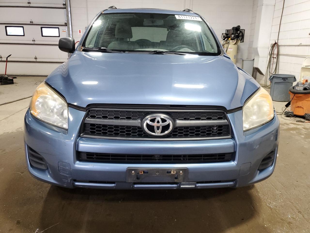 2011 Toyota RAV 4 VIN JTMBF4DV0B5038757 Copart auction photo, front end / side damage thumbnail 5