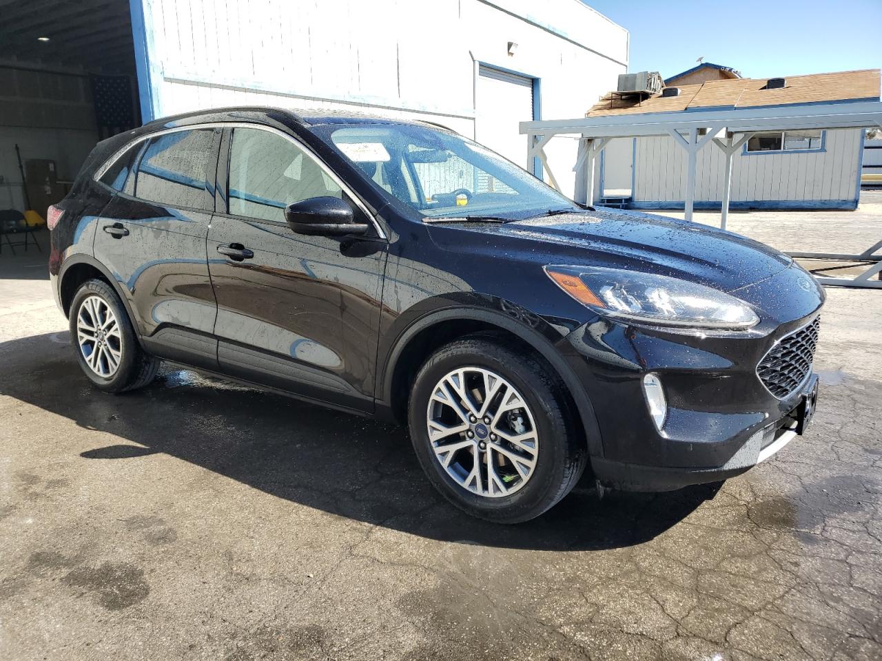 2021 Ford Escape VIN 1FMCU9H60MUA65942 Copart auction photo, undercarriage damage thumbnail 4