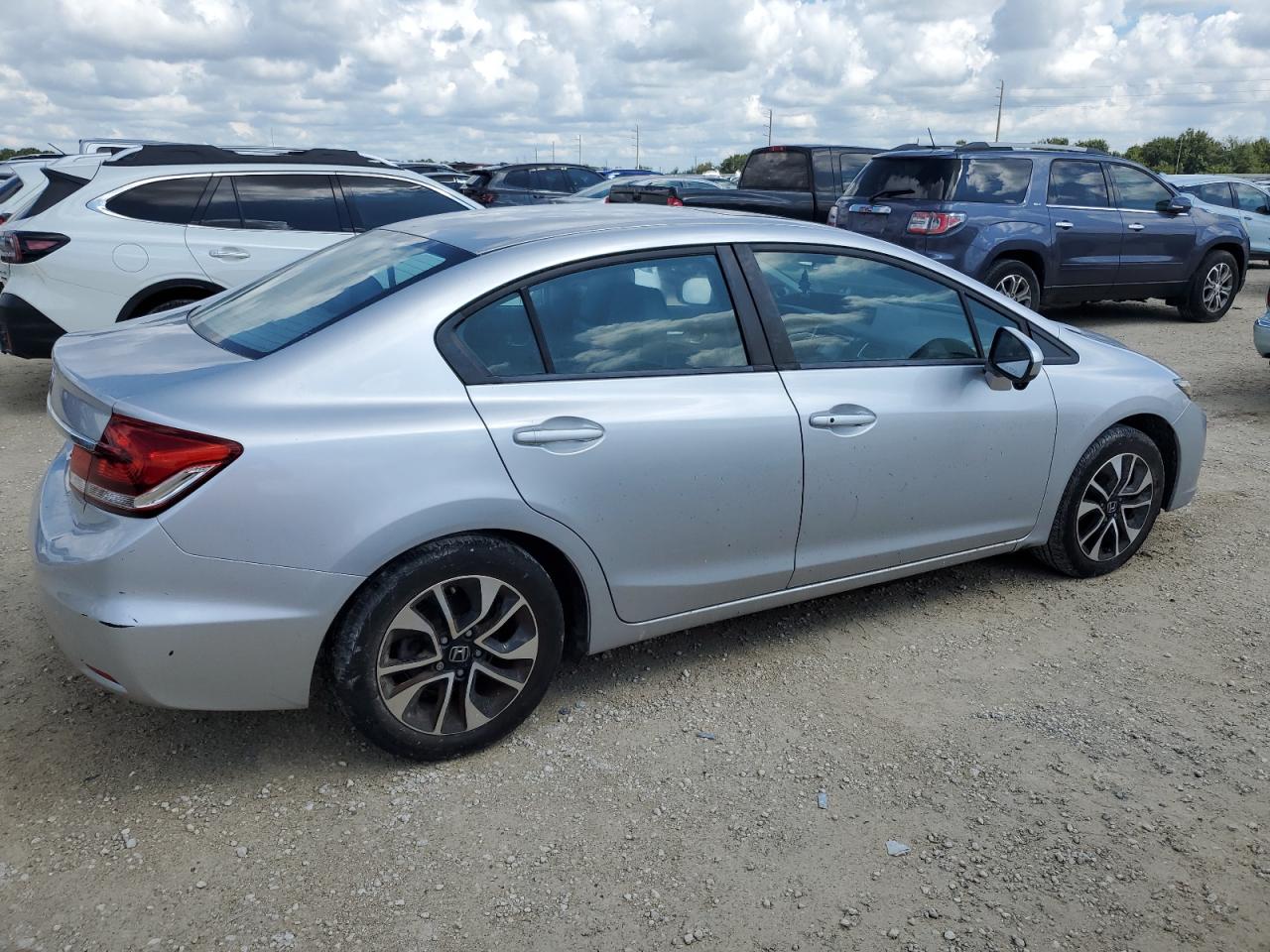 2015 Honda Civic VIN 19XFB2F8XFE070585 Copart auction photo, water/flood damage thumbnail 3