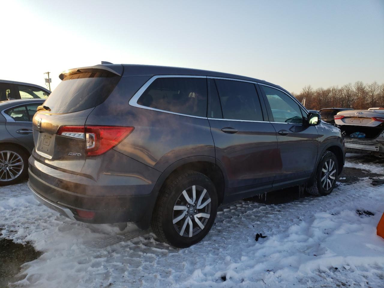 2020 Honda Pilot VIN 5FNYF6H50LB020579 Copart auction photo, front end damage thumbnail 3