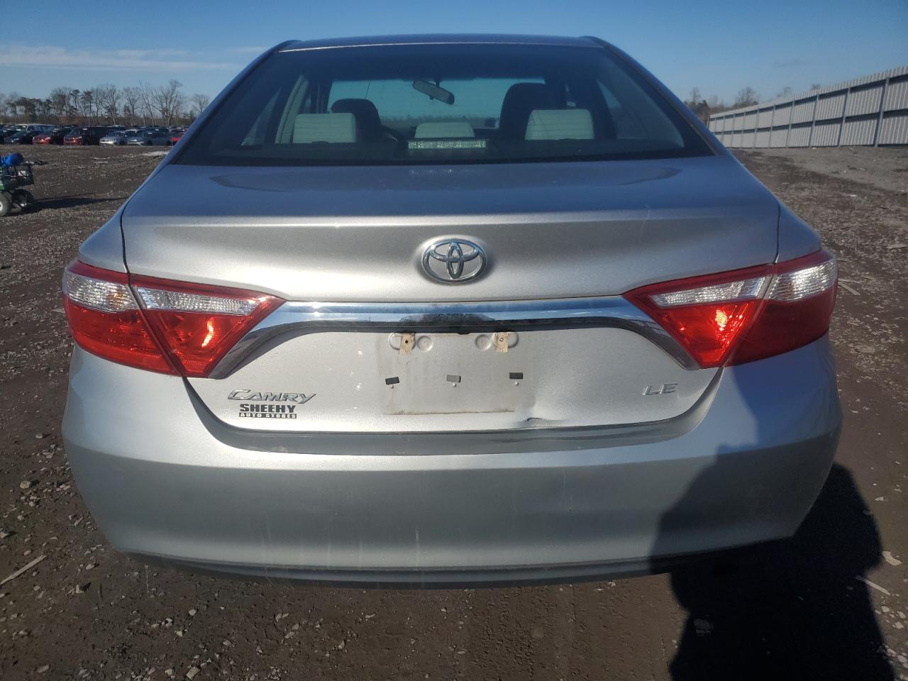 2017 Toyota Camry VIN 4T1BF1FK7HU683613 Copart auction photo, front end / side damage thumbnail 6