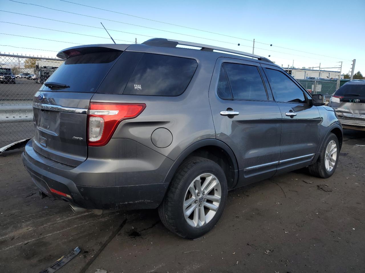 2011 Ford Explorer VIN 1FMHK8D82BGA57169 Copart auction photo, front end / side damage thumbnail 3