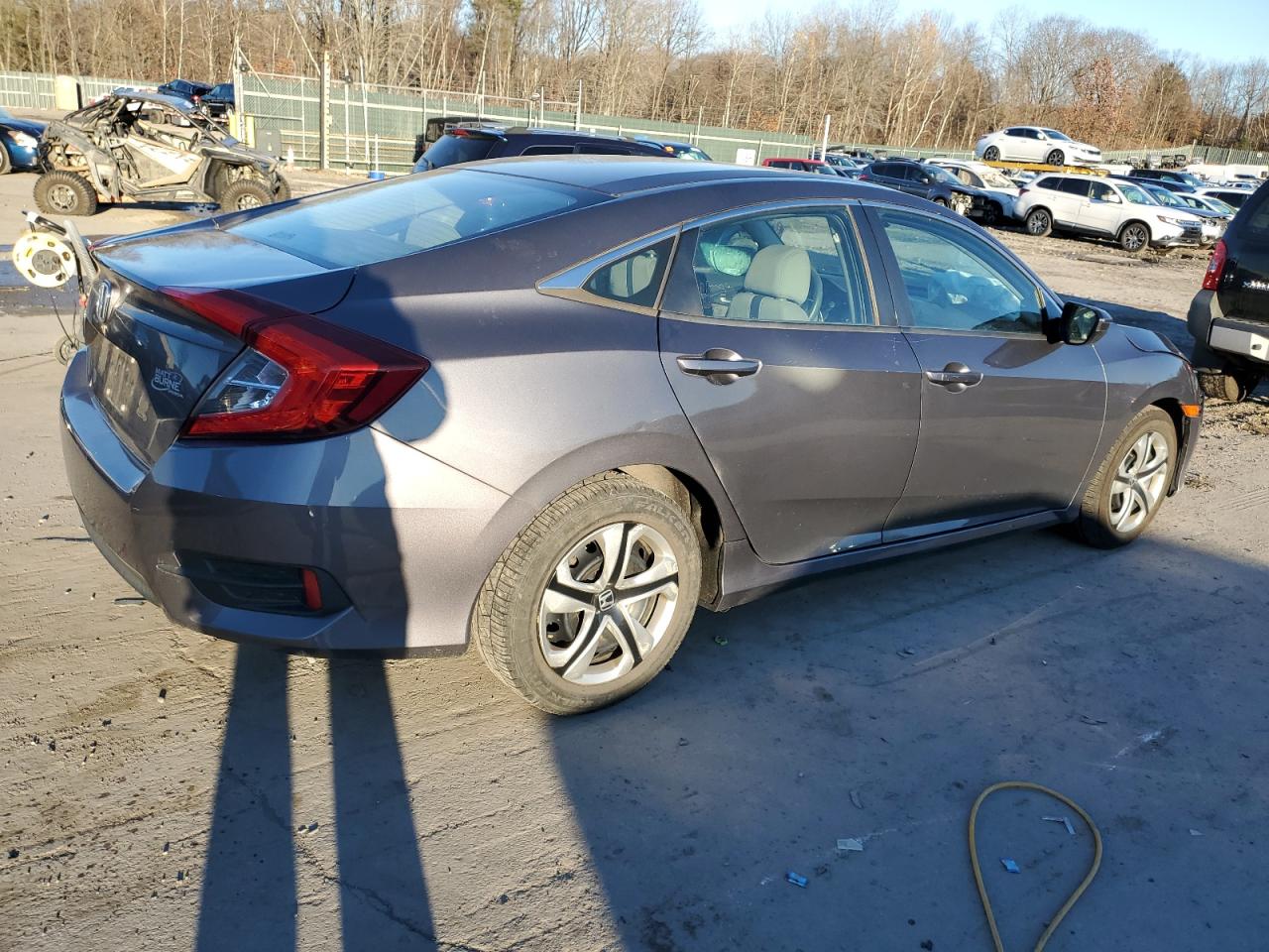 2017 Honda Civic VIN 2HGFC2F5XHH521509 Copart auction photo, front end damage thumbnail 3