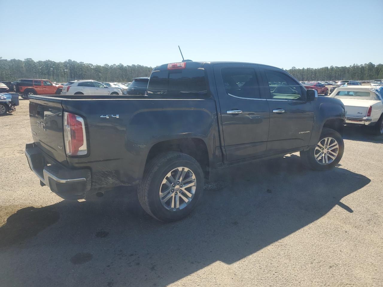 2016 GMC Canyon VIN 1GTG6DE33G1310526 Copart auction photo, front end damage thumbnail 3