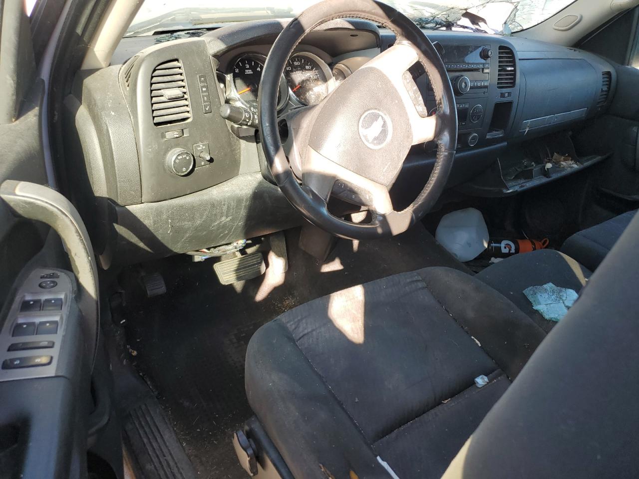 2011 Chevrolet Silverado VIN 3GCPKSE31BG273471 Copart auction photo, burn damage thumbnail 8