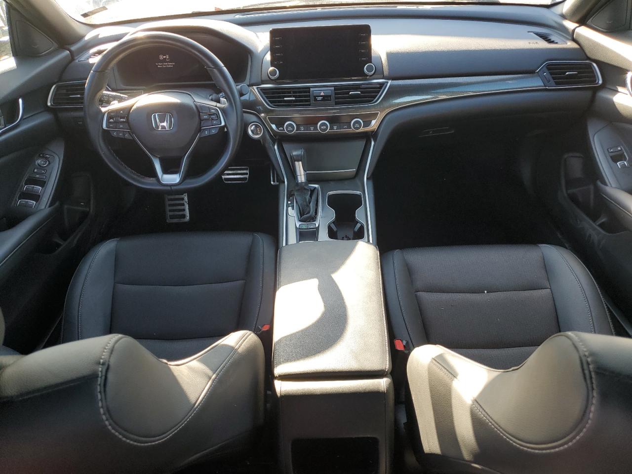 2020 Honda Accord VIN 1HGCV1F35LA035400 Copart auction photo, vandalism / minor dent/scratches damage thumbnail 8