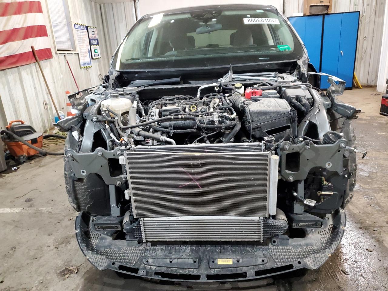2020 Ford Escape VIN 1FMCU9G64LUC29063 Copart auction photo, all over damage thumbnail 5