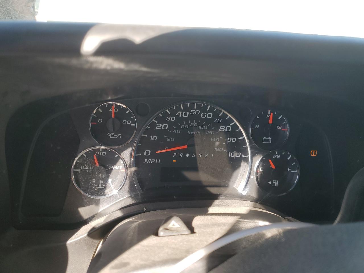 2009 Chevrolet Express VIN 1GCGG25C091153316 Copart auction photo, front end damage thumbnail 9