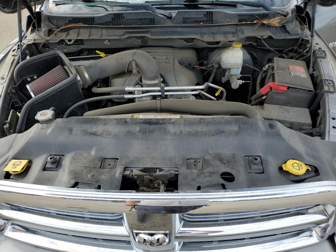 2011 Dodge RAM VIN 1D7RV1CT4BS685542 Copart auction photo, front end / side damage thumbnail 12