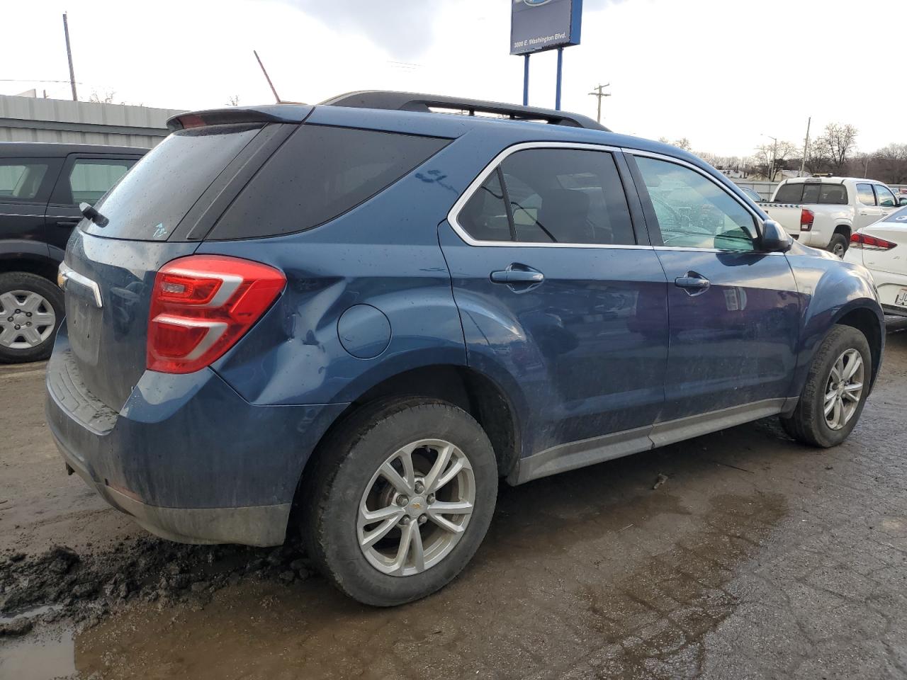 2017 Chevrolet Equinox VIN 2GNFLFEK0H6145645 Copart auction photo, rear end / damage history damage thumbnail 3