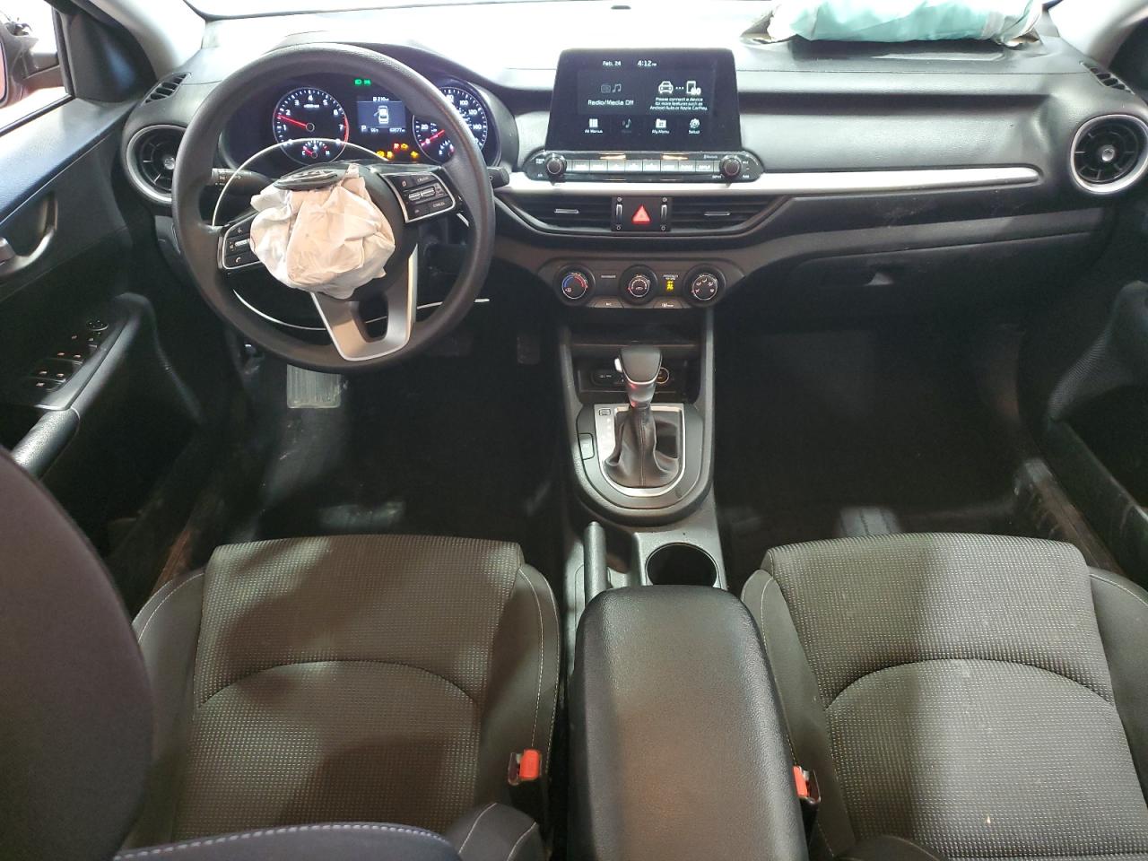 2021 KIA Forte VIN 3KPF24AD4ME329357 Copart auction photo, front end damage thumbnail 8