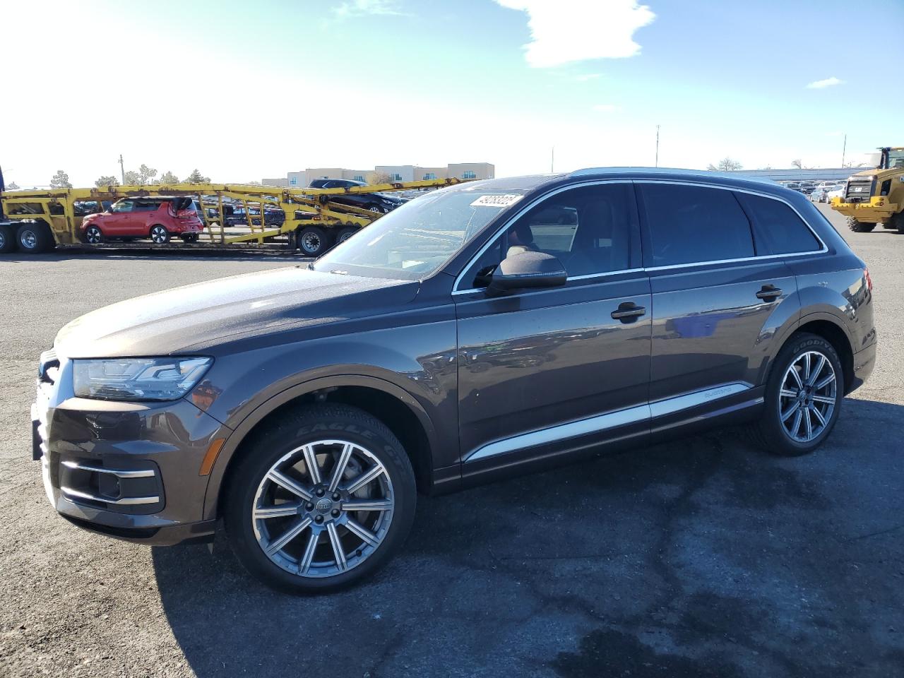 2017 Audi Q7 VIN WA1VAAF7XHD054613 - Copart auction photo