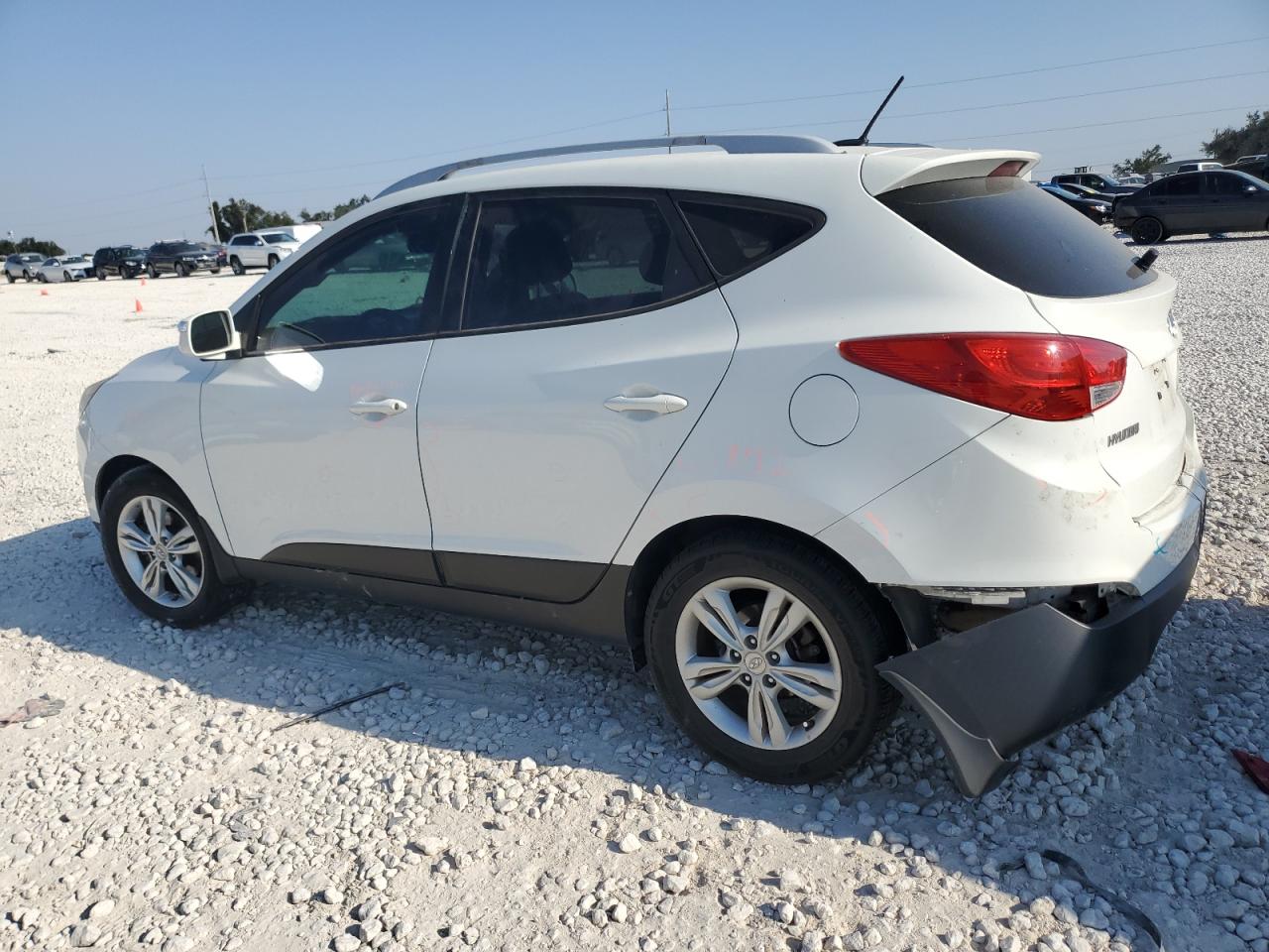 2013 Hyundai Tucson VIN KM8JU3AC4DU637650 Copart auction photo, all over damage thumbnail 2