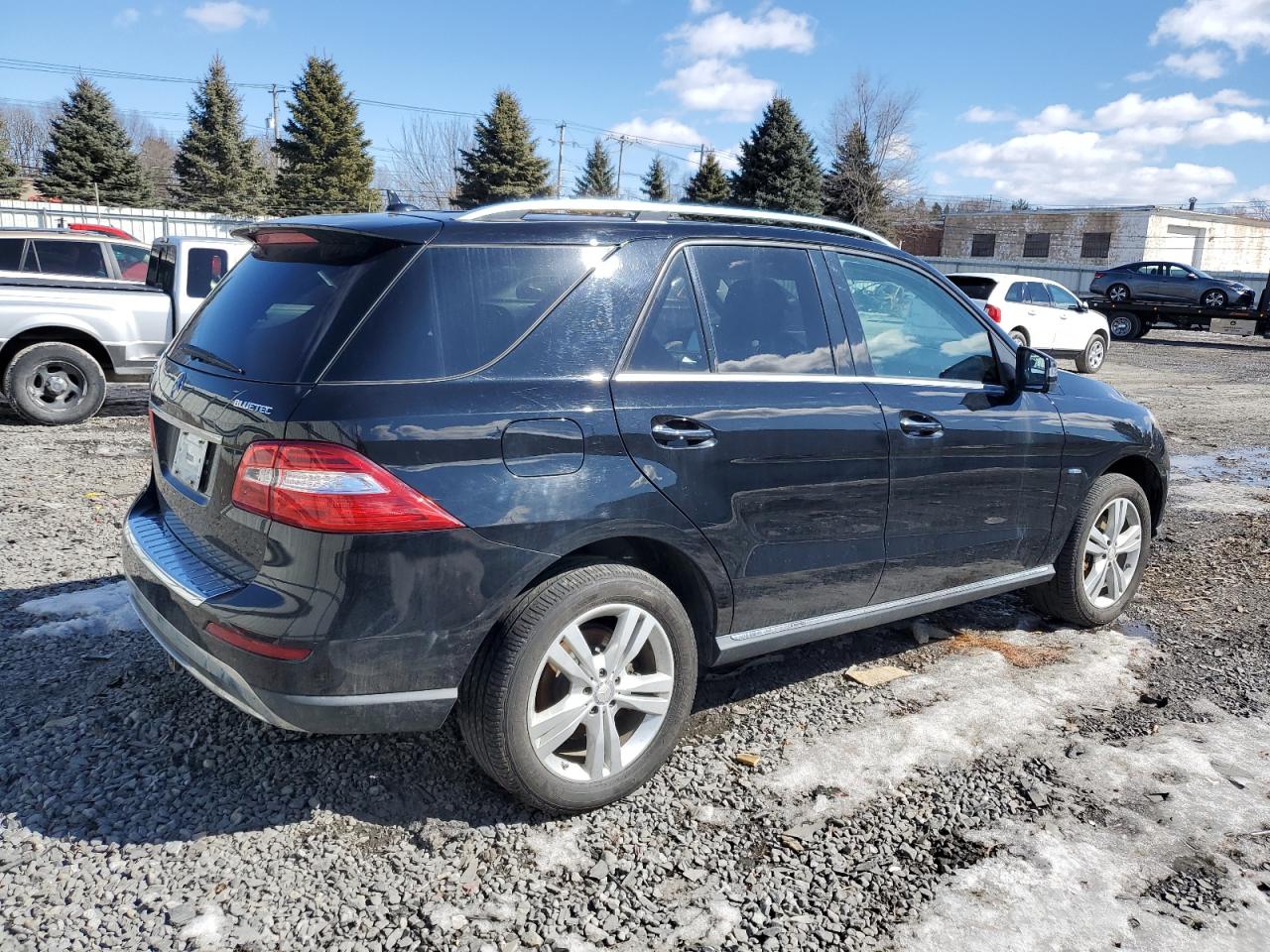 2012 Mercedes-Benz M-klasse VIN 4JGDA2EB0CA037161 Copart auction photo, mechanical damage thumbnail 3
