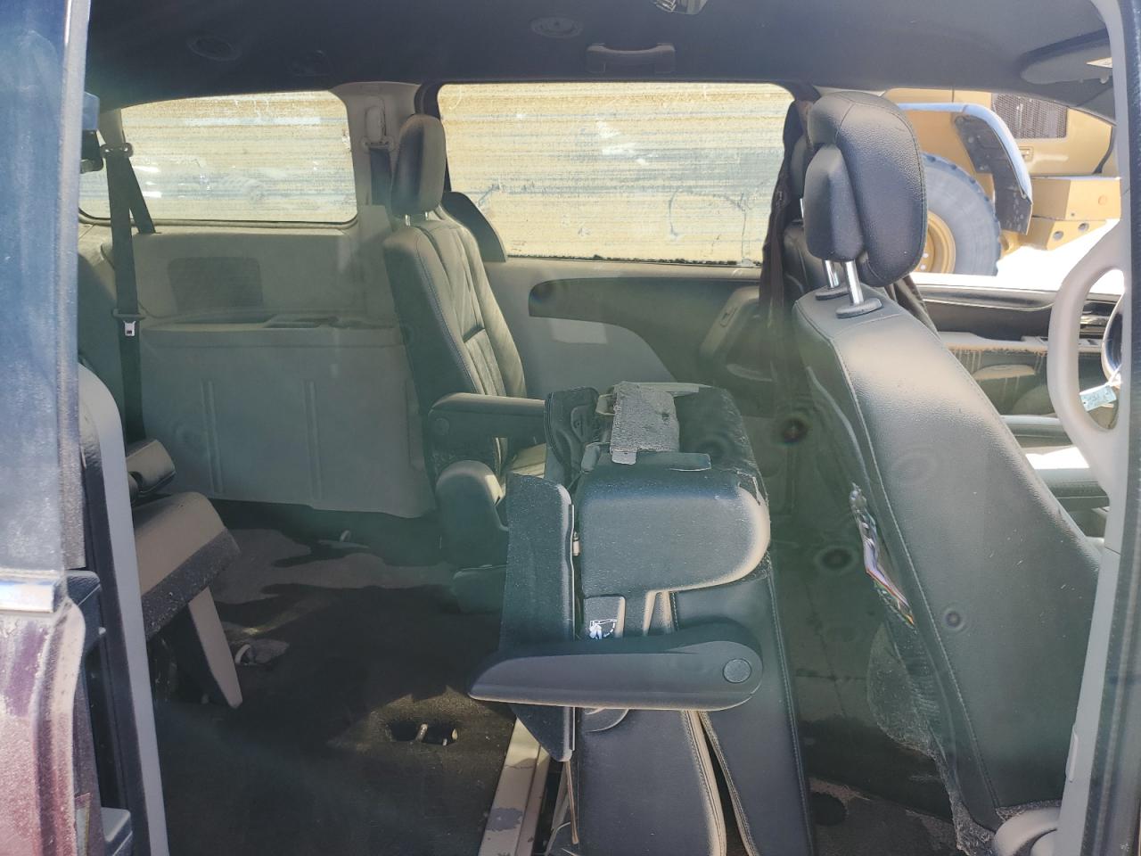 2019 Dodge Caravan VIN 2C4RDGCG6KR706928 Copart auction photo, water/flood damage thumbnail 11