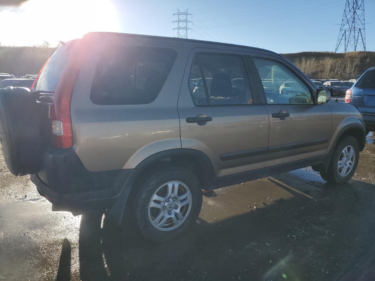 2003 Honda CR-V VIN JHLRD78893C000597 Copart auction photo, front end / side damage thumbnail 3