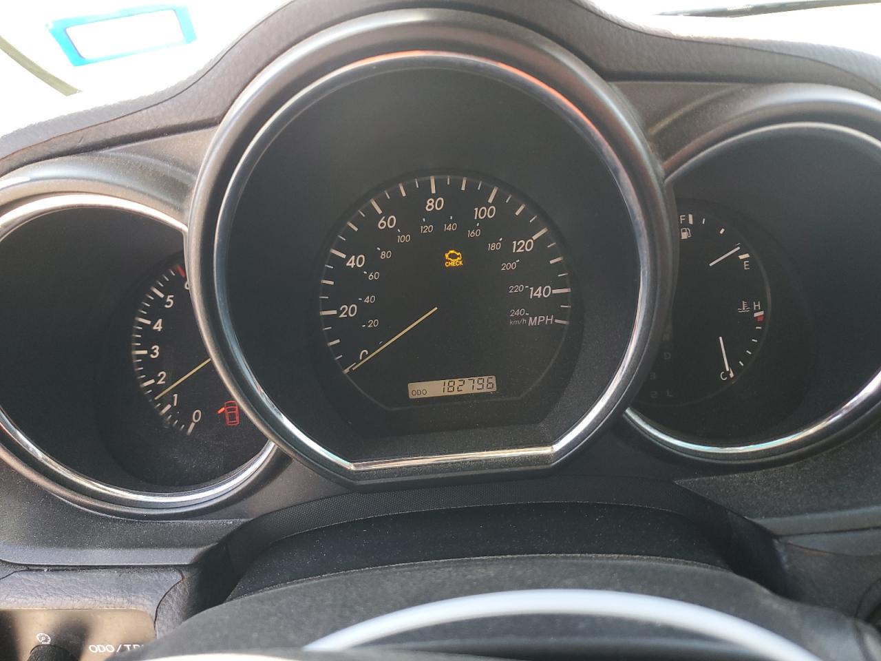 2004 Lexus RX VIN JTJGA31U340029249 Copart auction photo, side / minor dent/scratches damage thumbnail 9