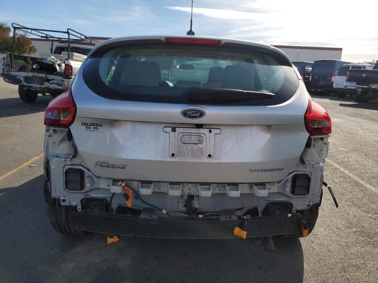 2018 Ford Focus VIN 1FADP3N20JL326041 Copart auction photo, rear end damage thumbnail 6