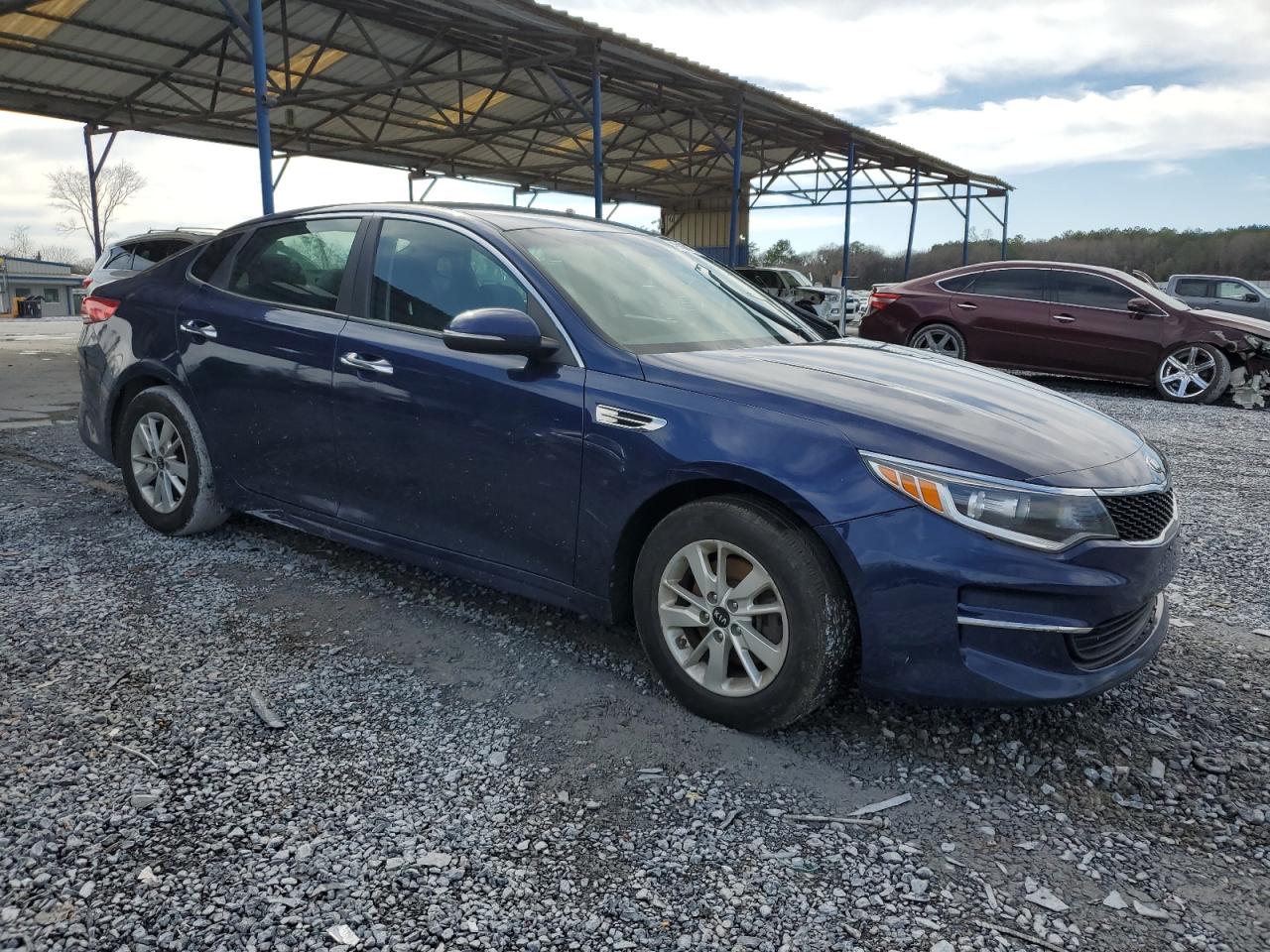 2017 KIA Optima VIN 5XXGT4L33HG177851 Copart auction photo, rear end damage thumbnail 4