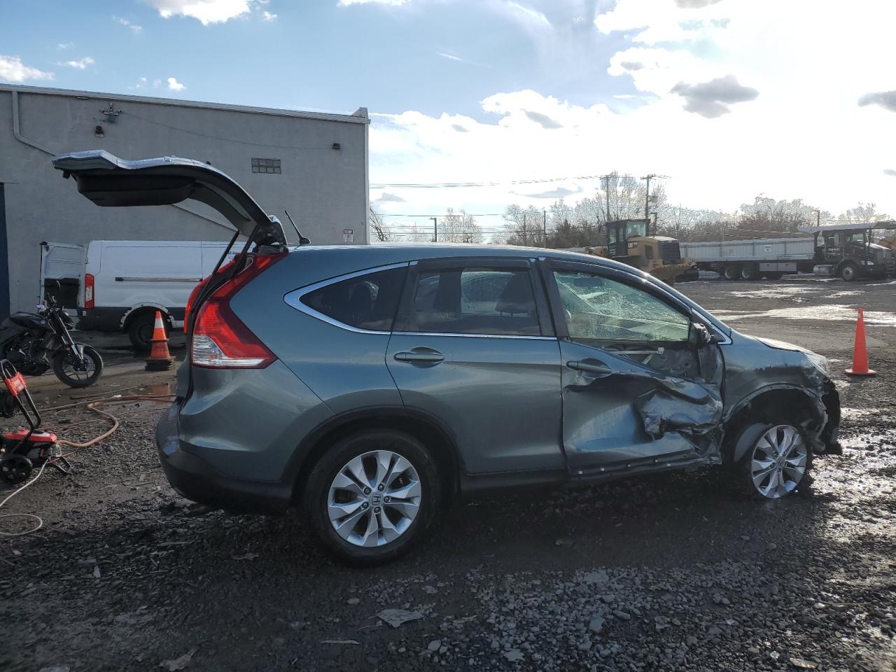 2012 Honda CR-V VIN JHLRM4H54CC006635 Copart auction photo, front end / side damage thumbnail 3