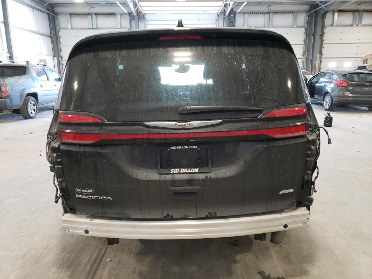 2021 Chrysler Pacifica VIN 2C4RC3BG4MR573571 Copart auction photo, rear end damage thumbnail 6