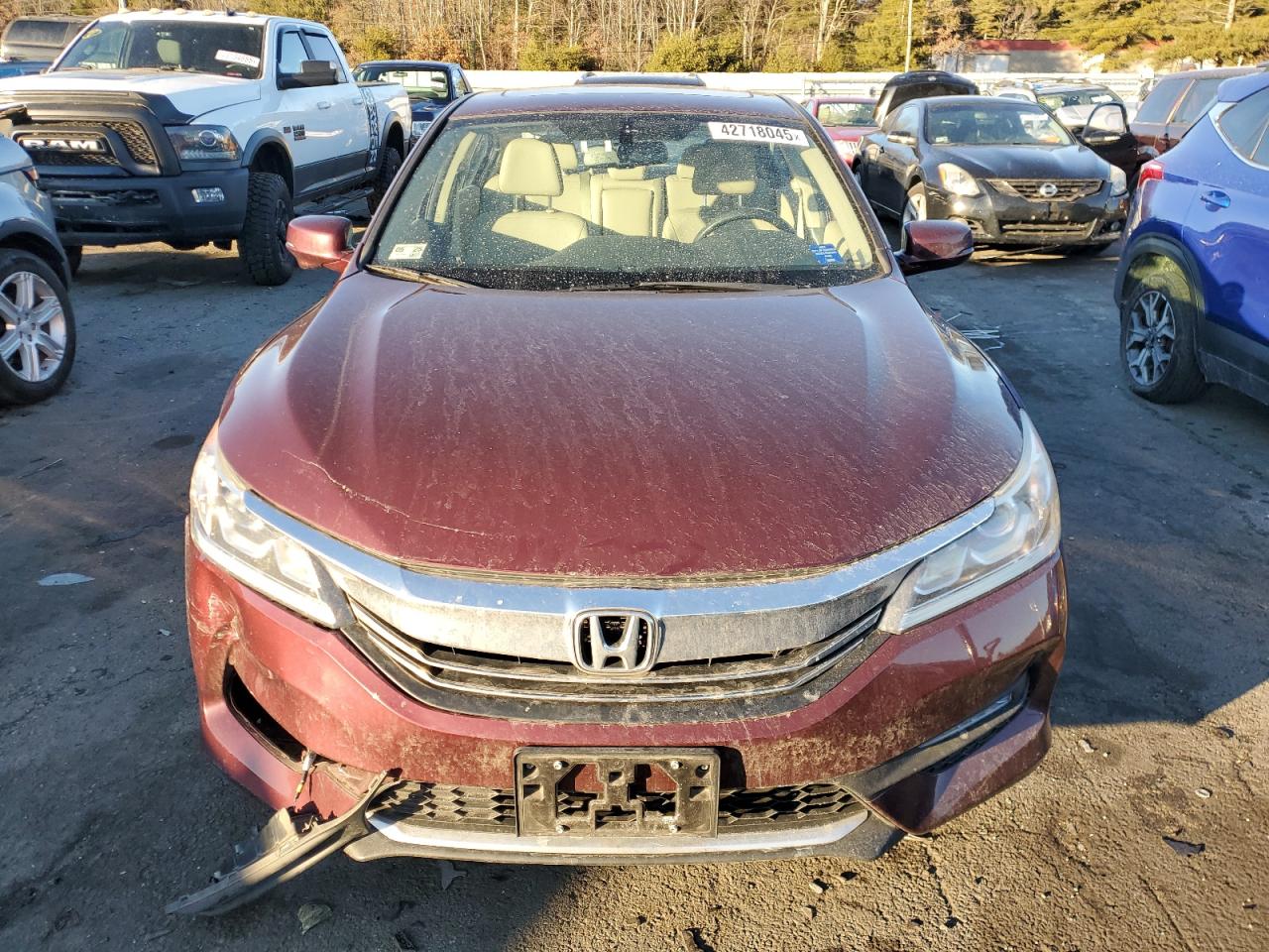 2017 Honda Accord VIN 1HGCR2F83HA046991 Copart auction photo, front end damage thumbnail 5