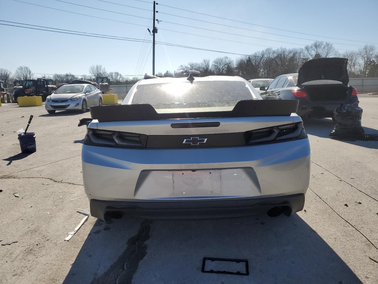 2018 Chevrolet Camaro VIN 1G1FB1RS6J0121611 Copart auction photo, front end damage thumbnail 6