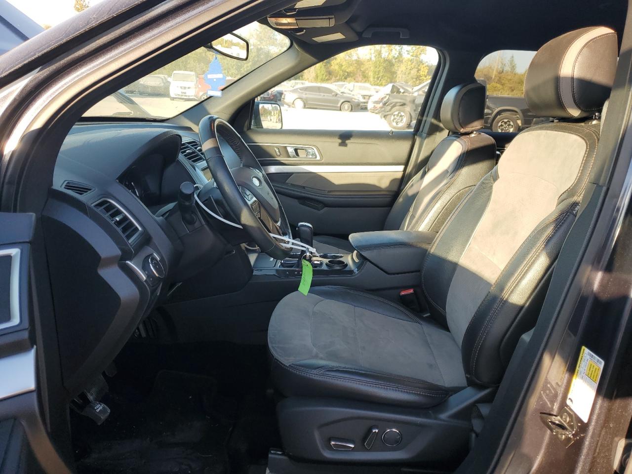 2017 Ford Explorer VIN 1FM5K7D82HGE33715 Copart auction photo, front end damage thumbnail 7