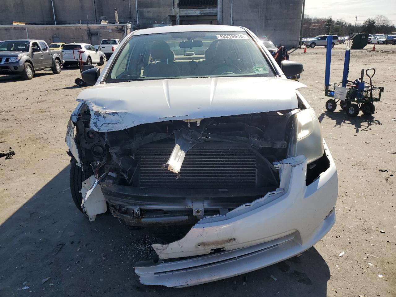 2010 Nissan Sentra VIN 3N1AB6AP9AL647582 Copart auction photo, front end / minor dent/scratches damage thumbnail 5
