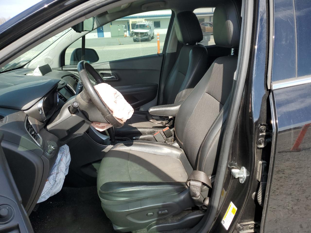 2020 Chevrolet Trax VIN KL7CJLSB8LB025440 Copart auction photo, front end damage thumbnail 7