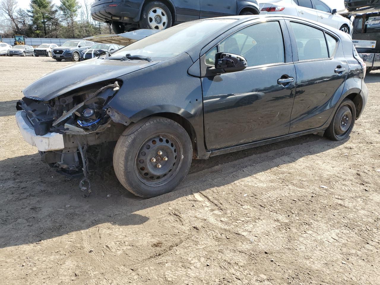 2015 Toyota Prius VIN JTDKDTB31F1580349 - Copart auction photo