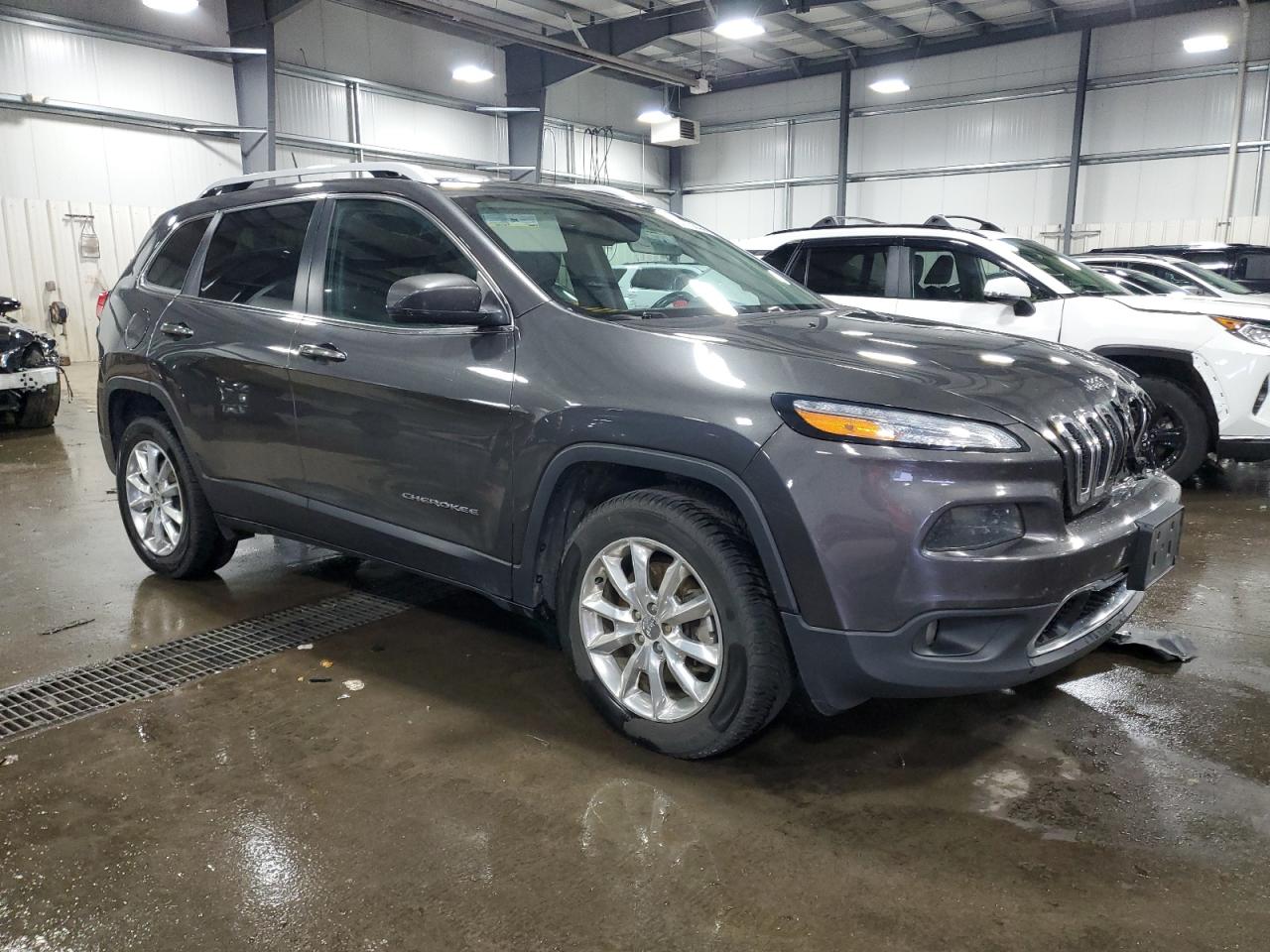 2017 Jeep Grand Cherokee VIN 1C4PJMDS2HW600901 Copart auction photo, front end damage thumbnail 4