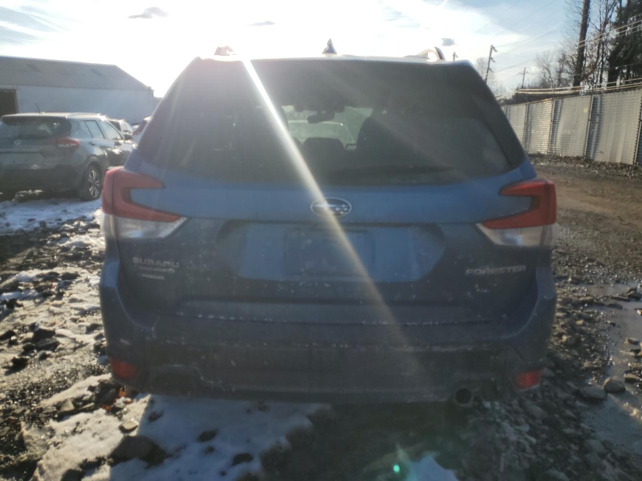 2019 Subaru Forester VIN JF2SKAUC7KH423659 Copart auction photo, side damage thumbnail 6