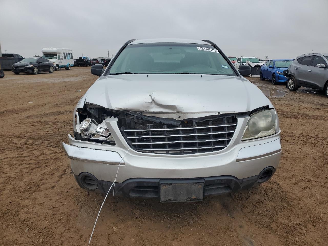 2005 Chrysler Pacifica VIN 2C4GM68405R658542 Copart auction photo, front end damage thumbnail 5