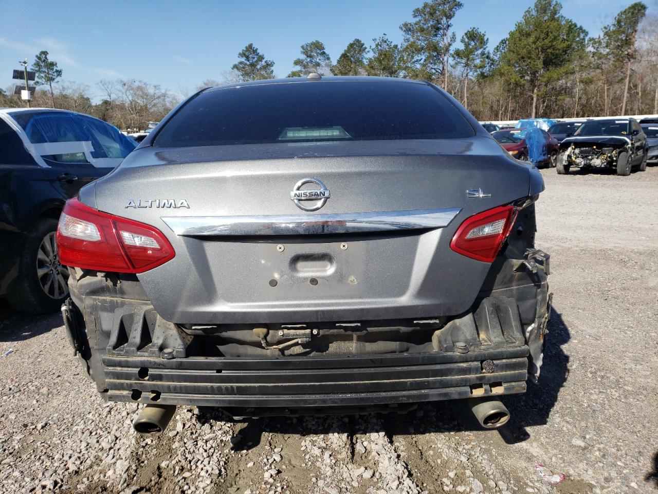 2018 Nissan Altima VIN 1N4AL3AP3JC135939 Copart auction photo, rear end damage thumbnail 6